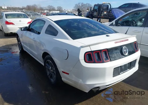 2013 Ford Mustang V6 Premium from USA, damaged, VIN 1ZVBP8AM9D5264912